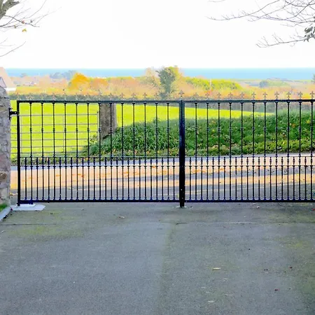 Holiday home Ballymac 1